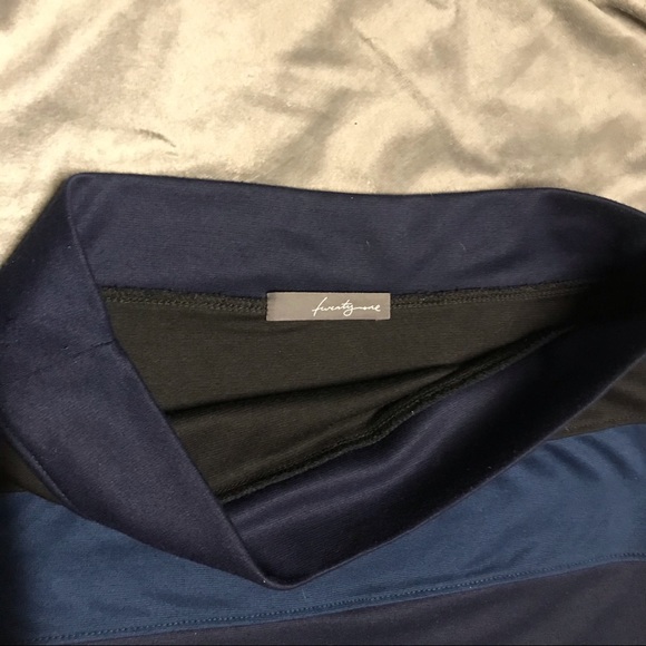 Colorblock Mini Skirt - Picture 2 of 3